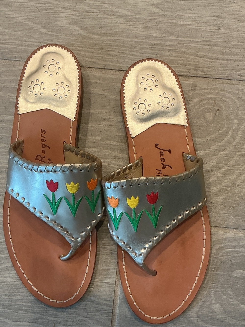 Jack Rogers Gold Tulip Embroidered Leather Slide Sandals Women’s Sz 9